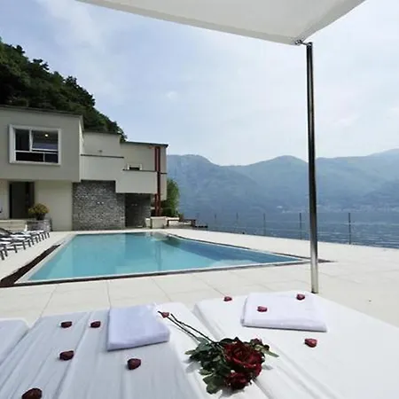 Parisi Villa Lenno
